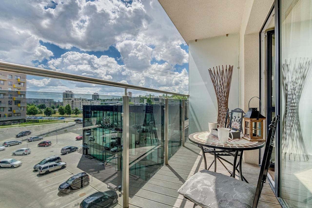 Bright Apartment Near Akropolis VNO Exterior foto